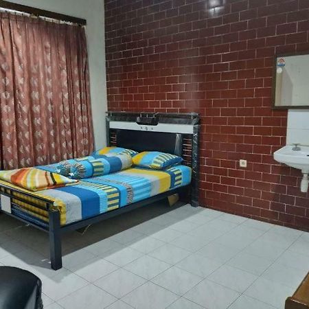 Villa Maryland Prigen Ngoại thất bức ảnh