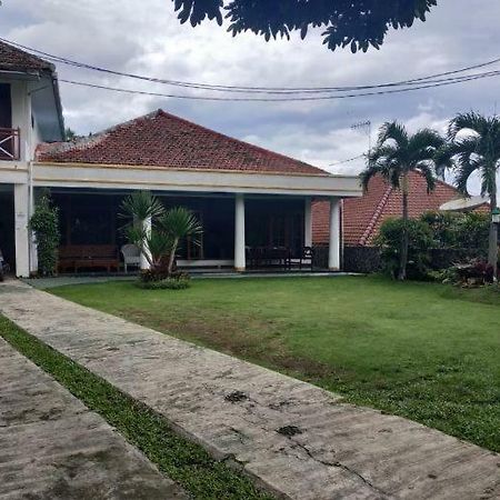 Villa Maryland Prigen Ngoại thất bức ảnh